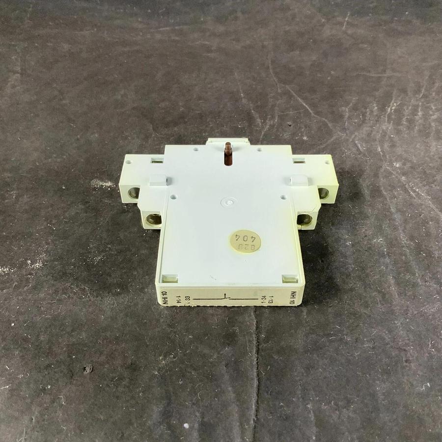Used MOELLER NHI 10 AUXILIARY SWITCH ($6 OBO)