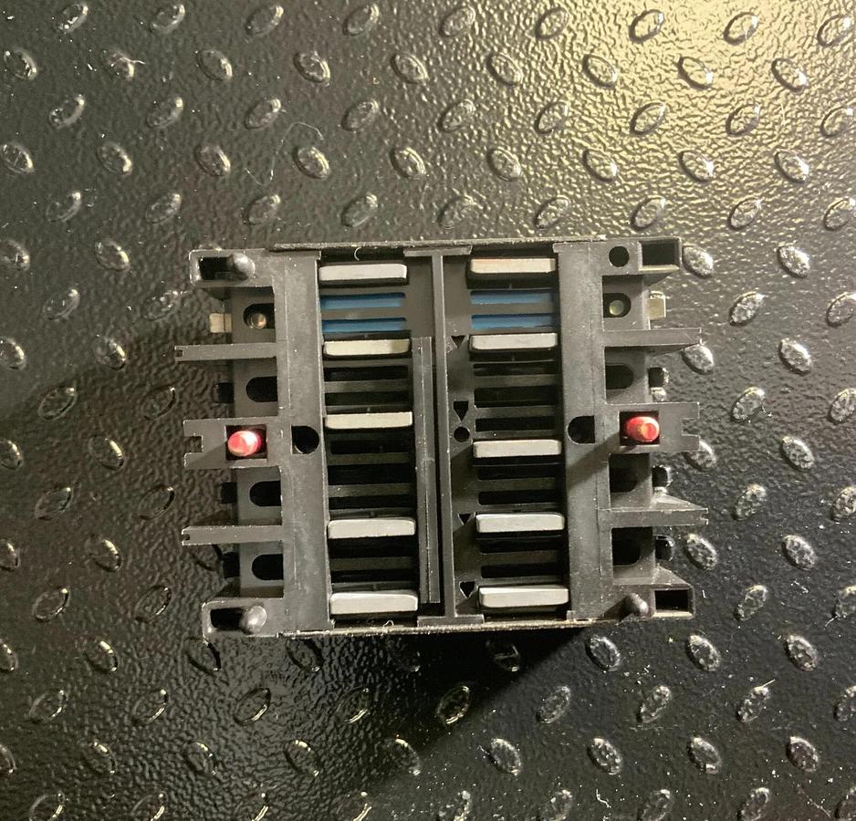 ALLEN BRADLEY 700-RB10 ($29.99/EACH OBO)