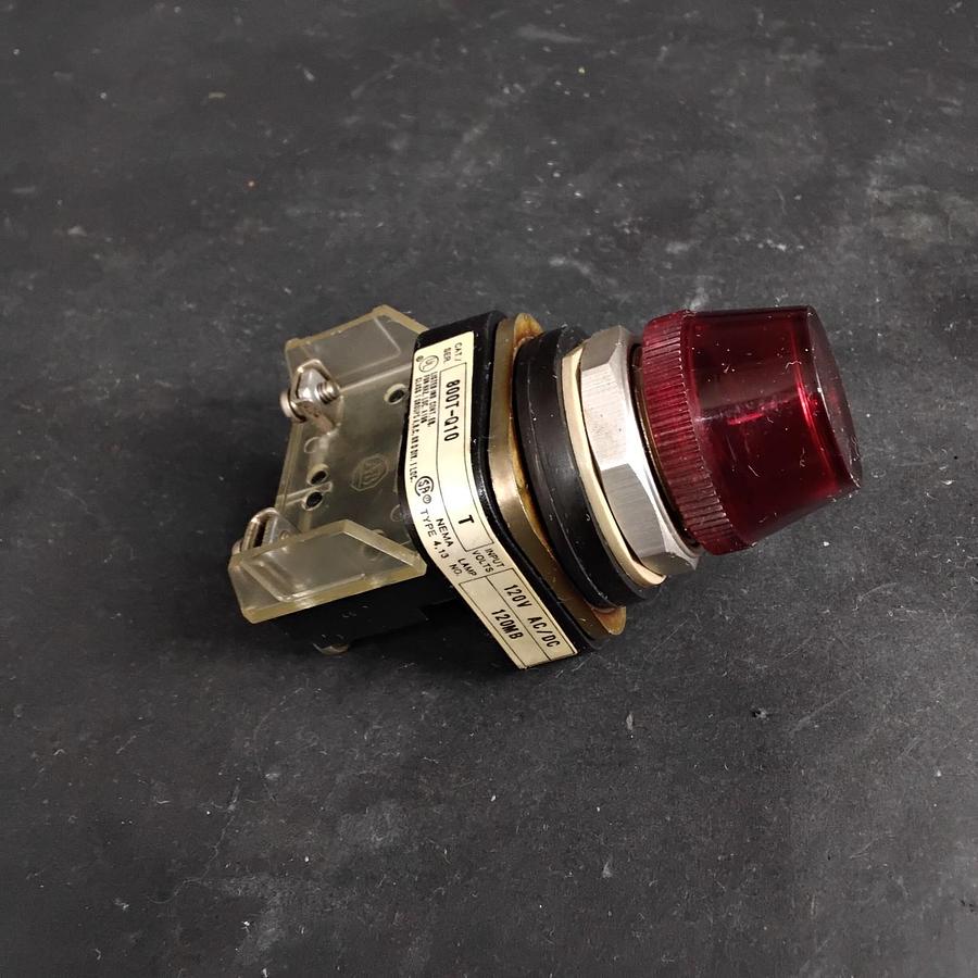 Used ALLEN BRADLEY 800T-Q10 SERIES T RED PILOT LIGHT ($15 OBO)
