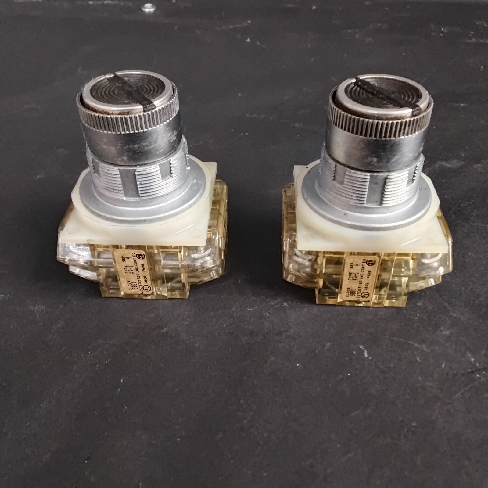 Used SQUARE D 9001 TYPE KA1 SERIES H SELECTOR SWITCH- GROUP OF 2 ($25 OBO)