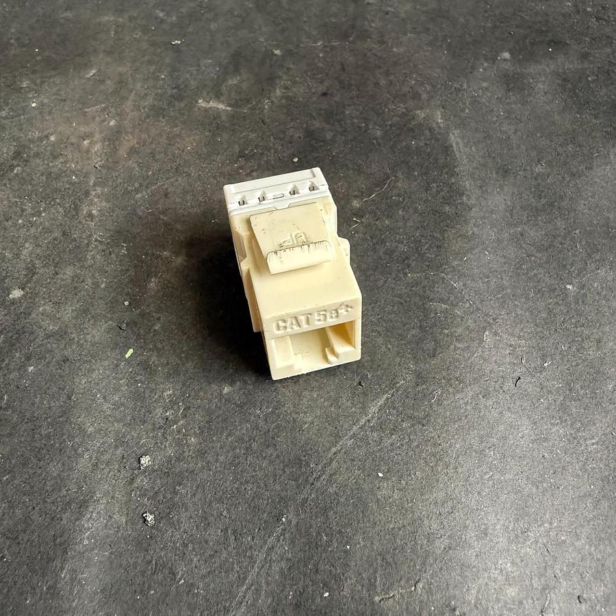 Used ROHS CAT 5e+ CONNECTOR