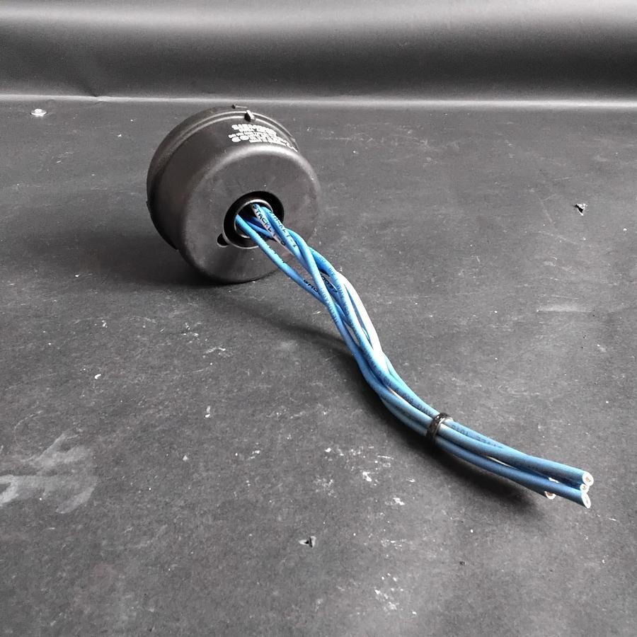 Used SIEMENS 8WD4 408-0ADM CONNECTION ELEMENT ($18 OBO)