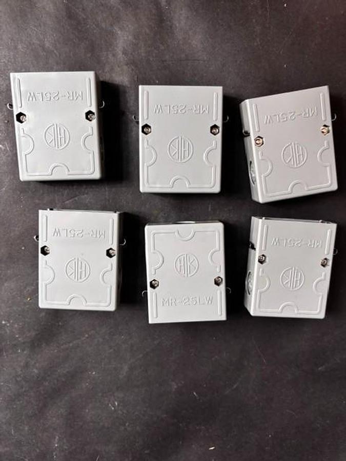 Used HONDA MR-25LW CABLE CONNECTOR HOUSING - GROUP OF 6 ($15 OBO)