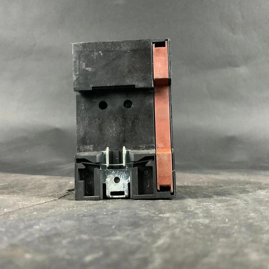 Used SIEMENS 3VU1300-1MH00 CIRCUIT BREAKER ($35 OBO)