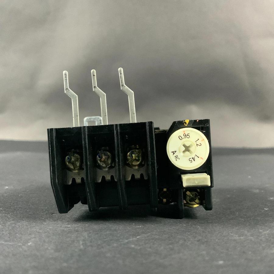 Used FUJI ELECTRIC TR-0 0.95-1.45 THERMAL OVERLOAD RELAY ($10 OBO)