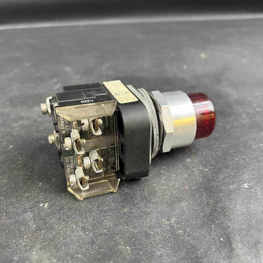 Used ALLEN BRADLEY 800T-PTH16R RED PUSH BUTTON ($20 OBO)