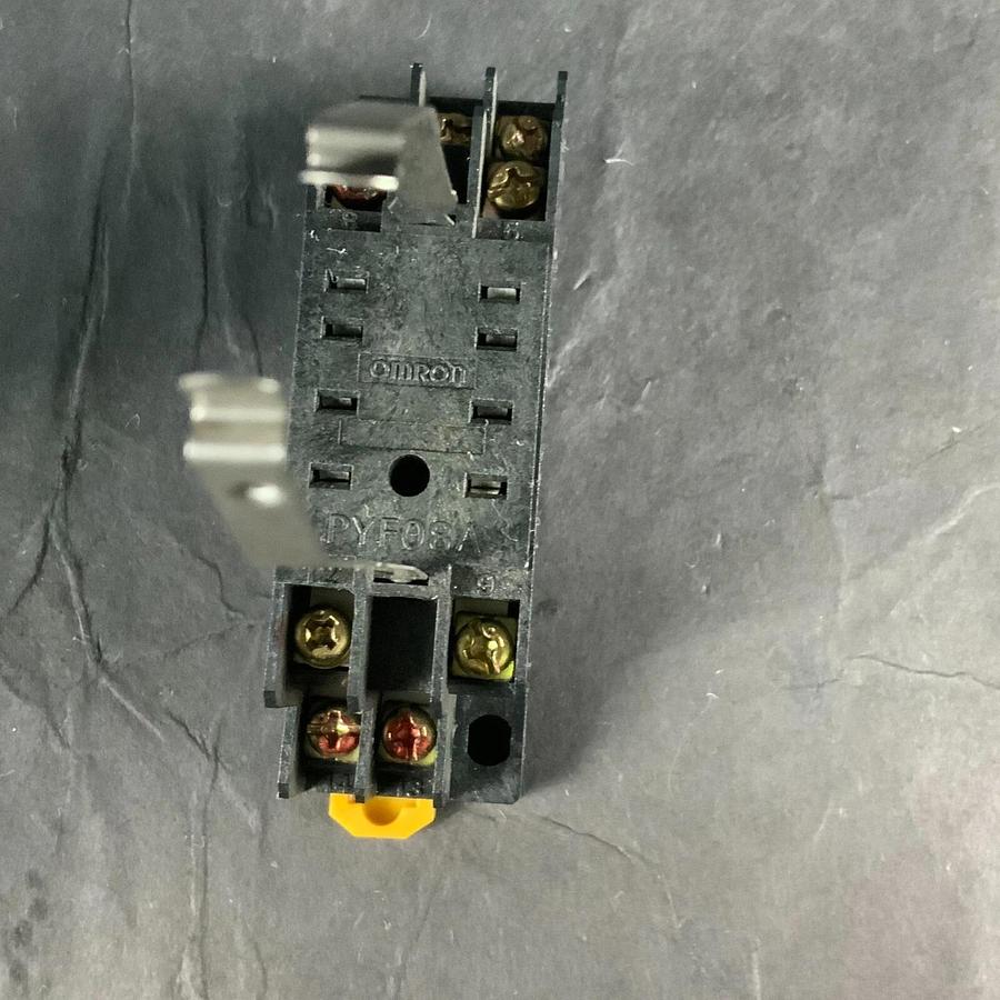 Used OMRON PYF08A ($4.99 OBO)