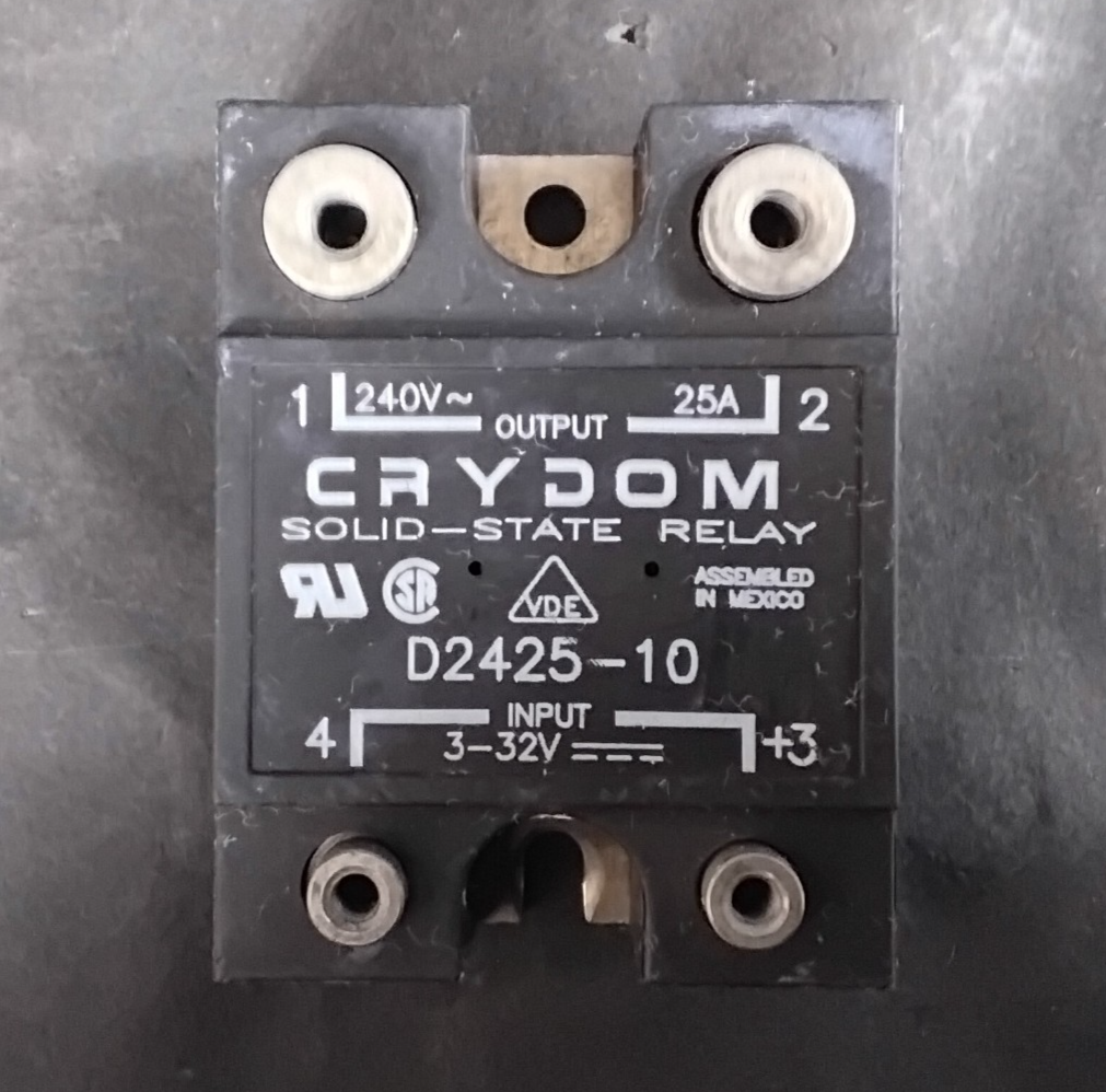 Used CRYDOM D2425-10 SOLID STATE RELAY ($20 OBO)