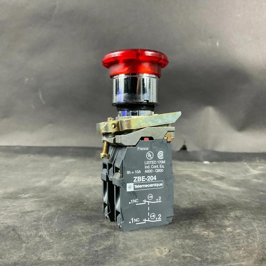 Used TELEMECANIQUE ZBE-204 RED PILOT LIGHT ($15 OBO)