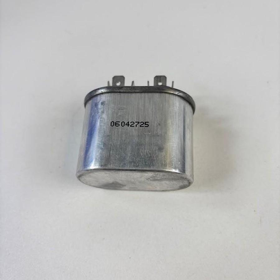 Used SH CAPACITOR 5UF CAPACITOR C22.2NO.190