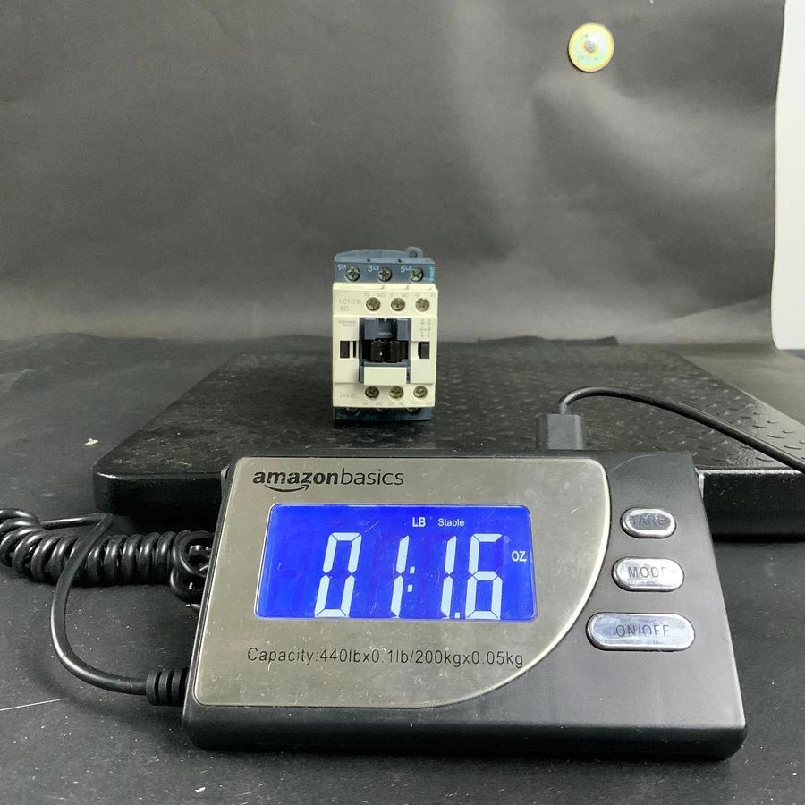 Used SCHNEIDER ELECTRIC LC1D18BD CONTACTOR ($25 OBO)