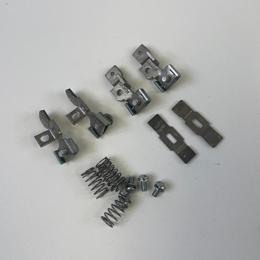 Used CUTLER HAMMER 6-3-3 CONTACT KIT 3 POLE SIZE 1 3 STAR OEM