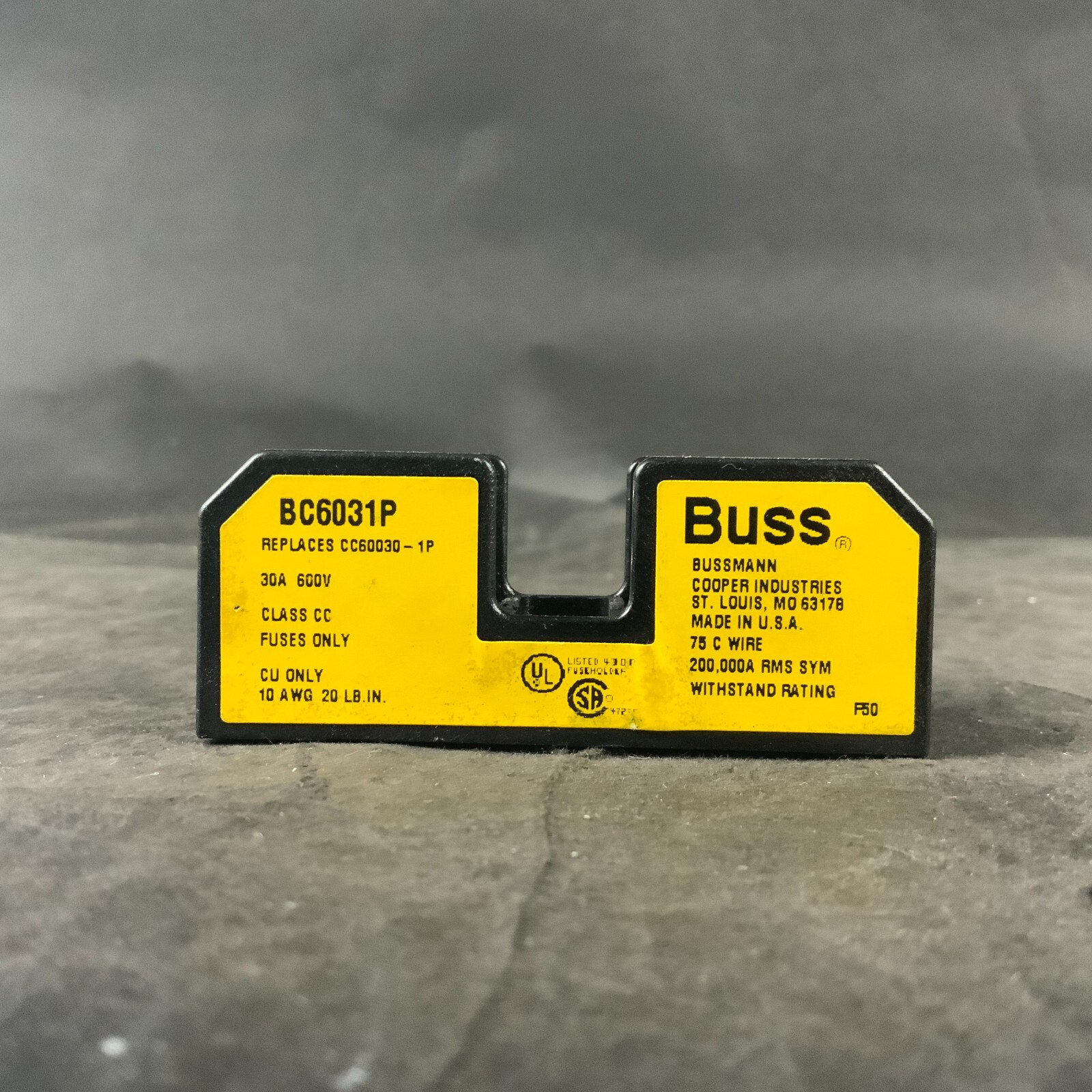 Used BUSSMANN BC6031P FUSE BLOCK ($10 OBO)