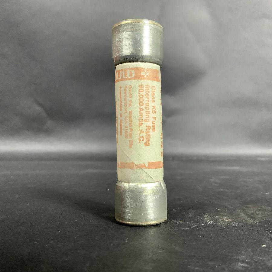 Used FERRAZ SHAWMUT OT50 FUSE ($7 OBO) - NEW OPEN BOX