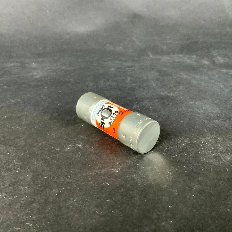 Used FERRAZ SHAWMUT AJT10 SMART SPOT FUSE ($6 OBO)
