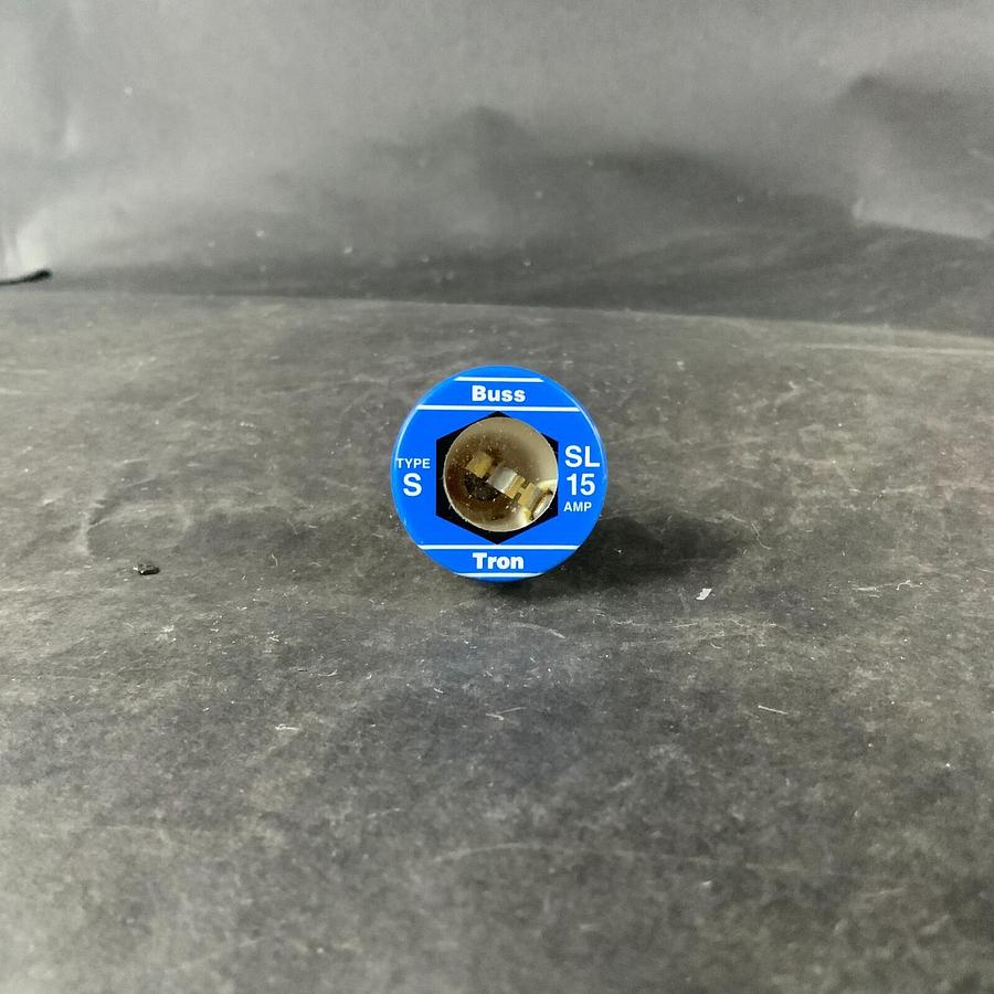 Used BUSSMANN SL-15 FUSE - BOX OF 4 ($10 OBO)