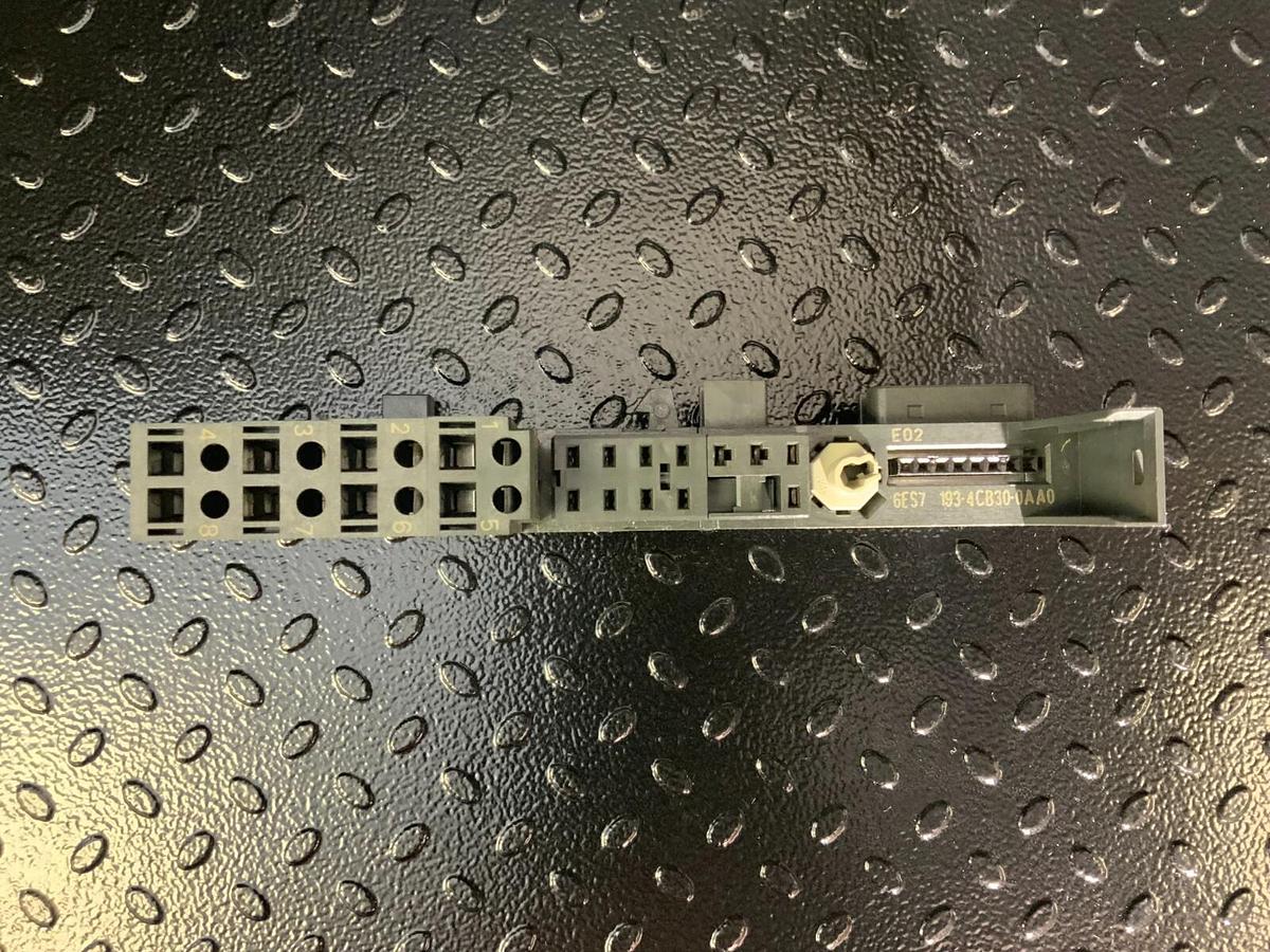 Used SIEMENS TM-E15C24-01-EACH ($28.99/EACH OBO)
