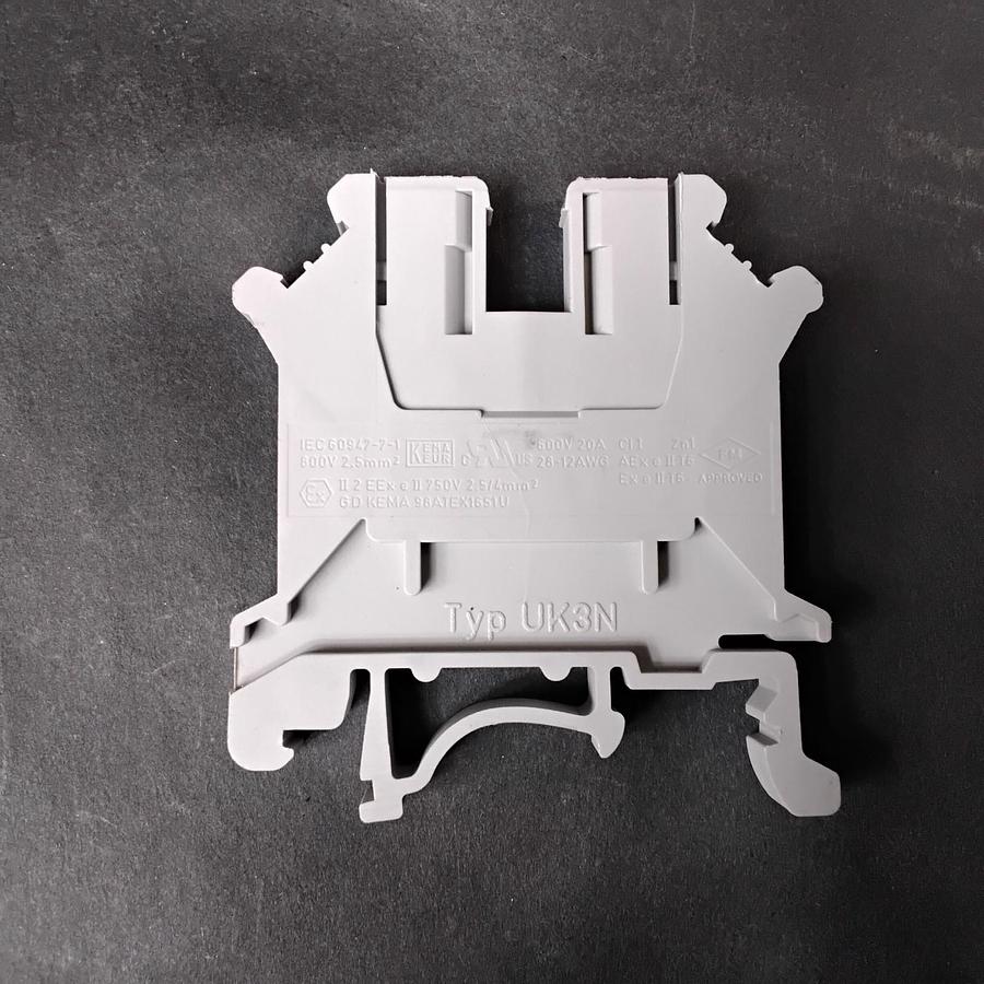 Used PHOENIX CONTACT -UK3N DIN RAIL TERMINAL BLOCK ($1.25 OBO)