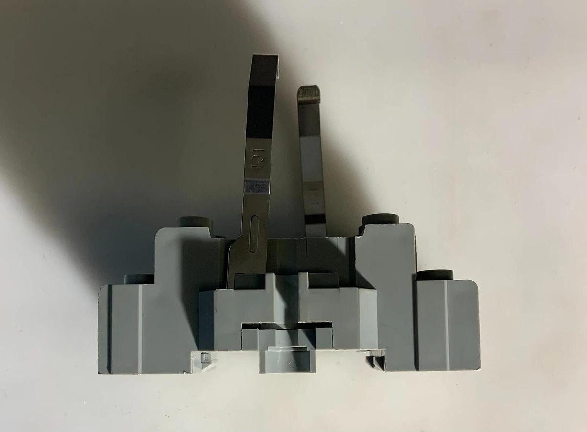 IDEC SH3B-05C ($6.99/EACH OBO)