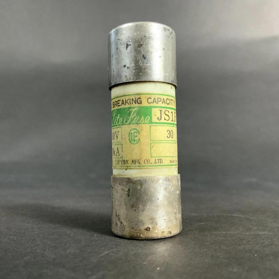 Used UTSUNOMIYA ELECTRIC CELLO-LITE JS1F FUSE - SET OF 2 ($12 OBO)