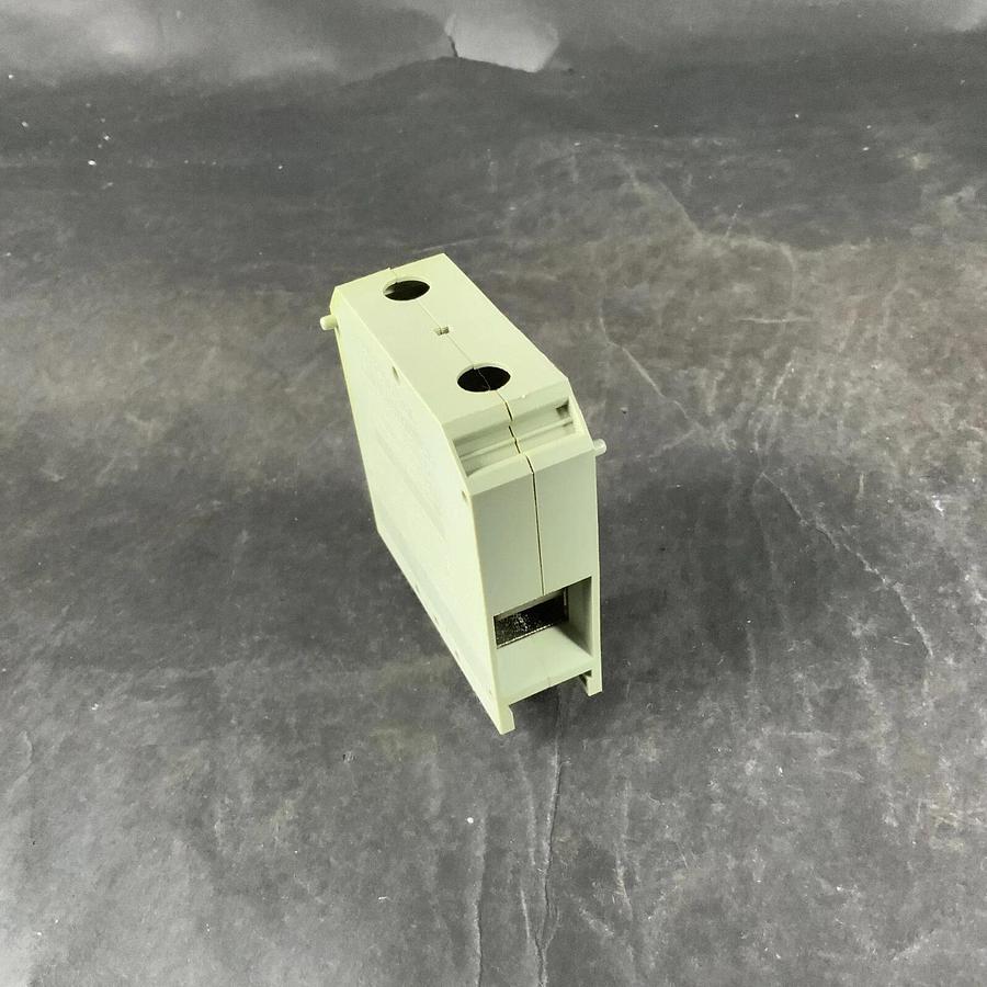 Used PHOENIX CONTACT K70/E TERMINAL BLOCK ($15 OBO)