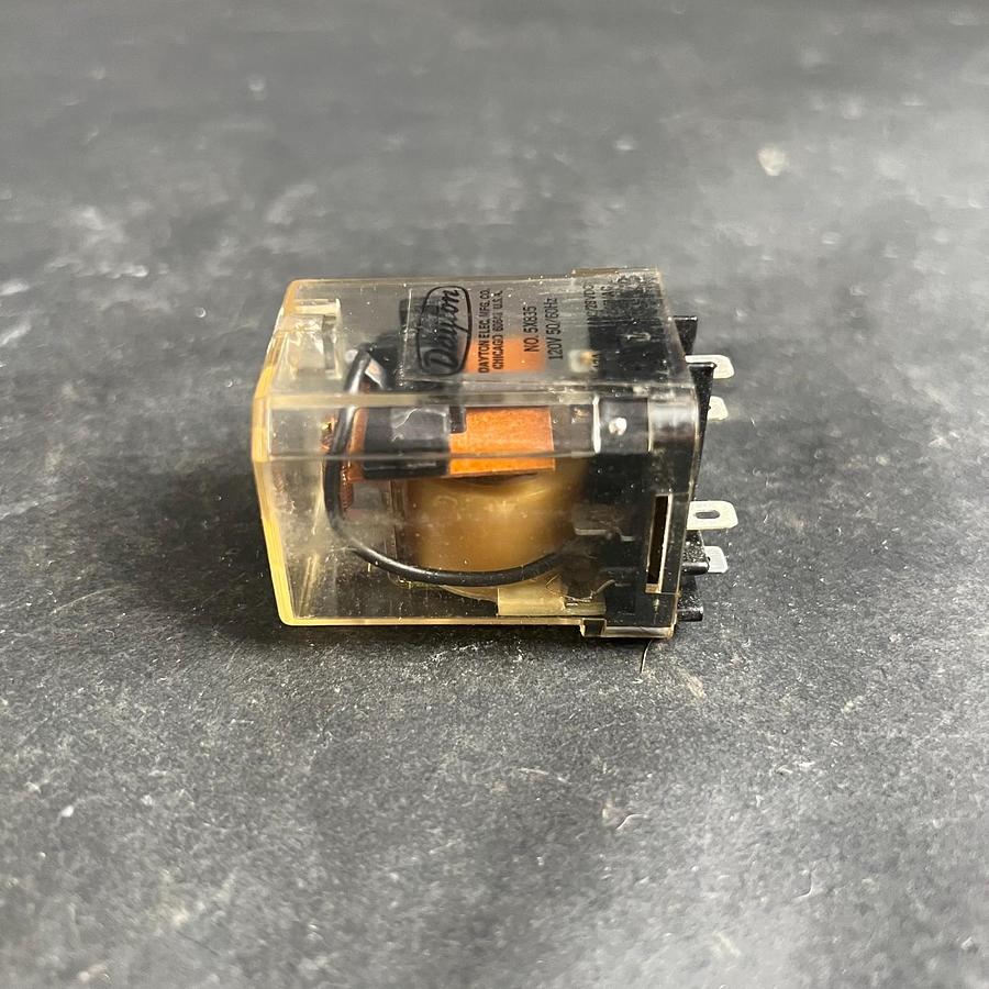 Used DAYTON 5X835 GENERAL PURPOSE RELAY ($15 OBO)