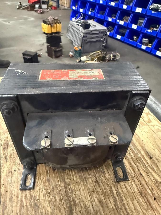 Used HEVI-DUTY W750 TRANSFORMER