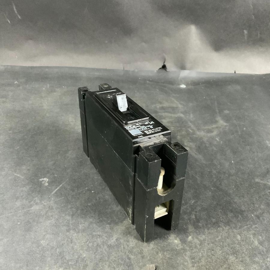 Used WESTINGHOUSE EB1030 CIRCUIT BREAKER ($25 OBO)