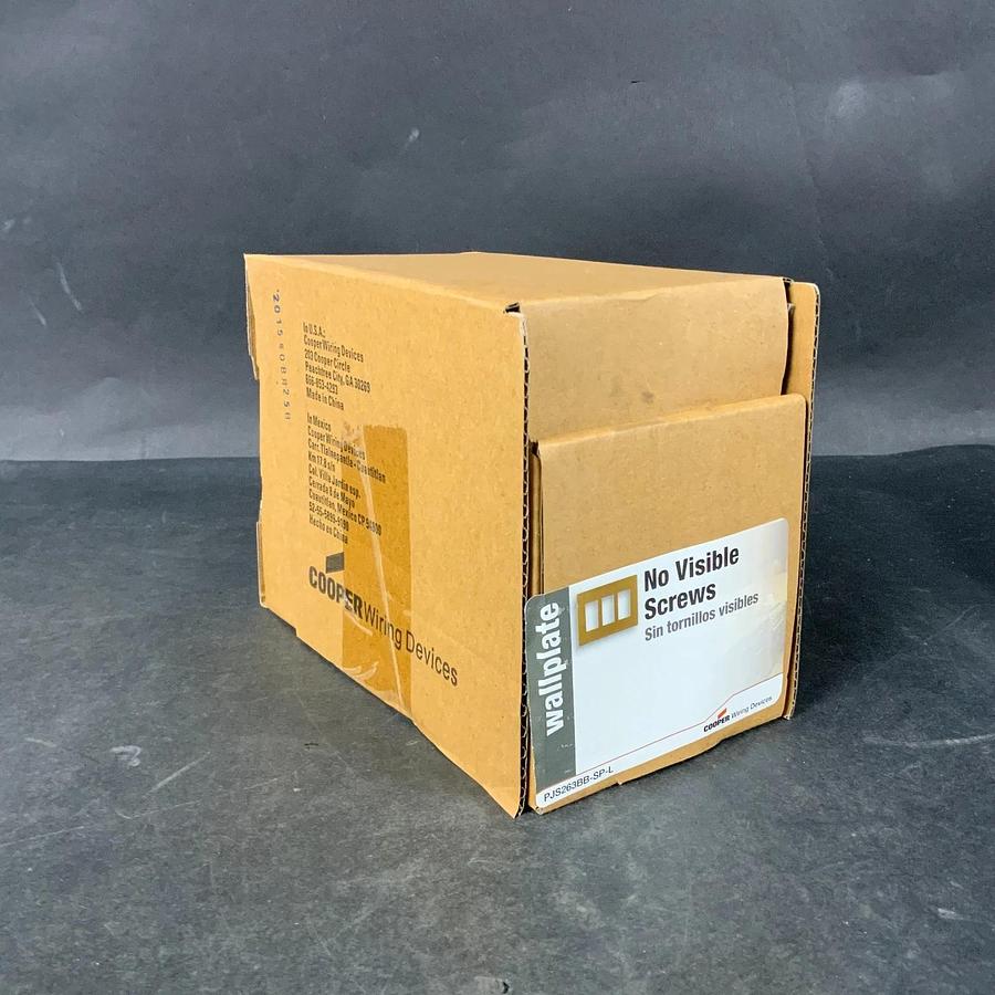 COOPER WIRING DEVICE PJS263BB-SP-L WALLPLATE - BOX OF 5 ($20 OBO)
