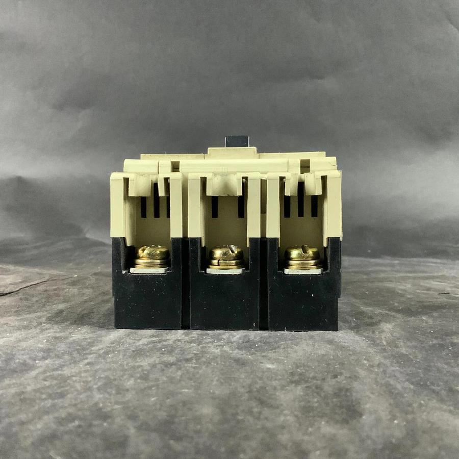 Used MITSUBISHI NF125-CW-100A CIRCUIT BREAKER ($100 OBO)