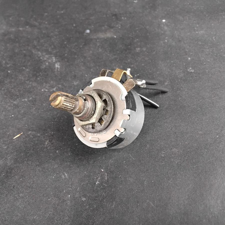Used CLAROSTAT 3533-0502 POTENTIOMETER ($4 OBO)