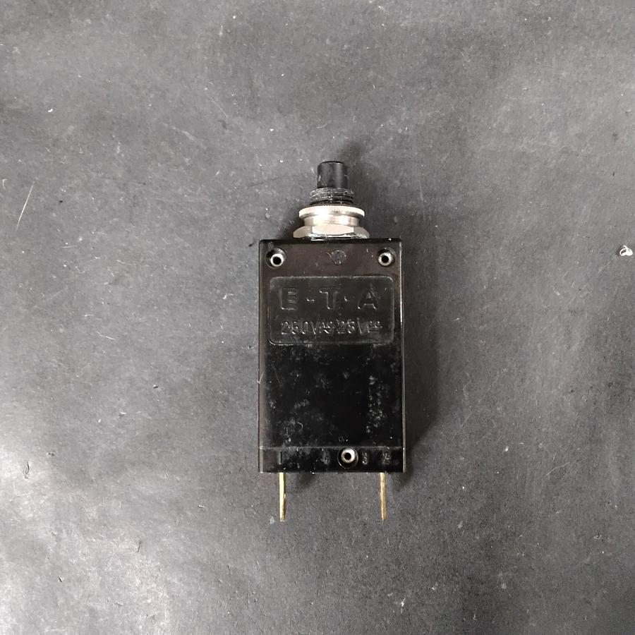 Used E-T-A 45-700-IG1-P10 CIRCUIT BREAKER ($13 OBO)