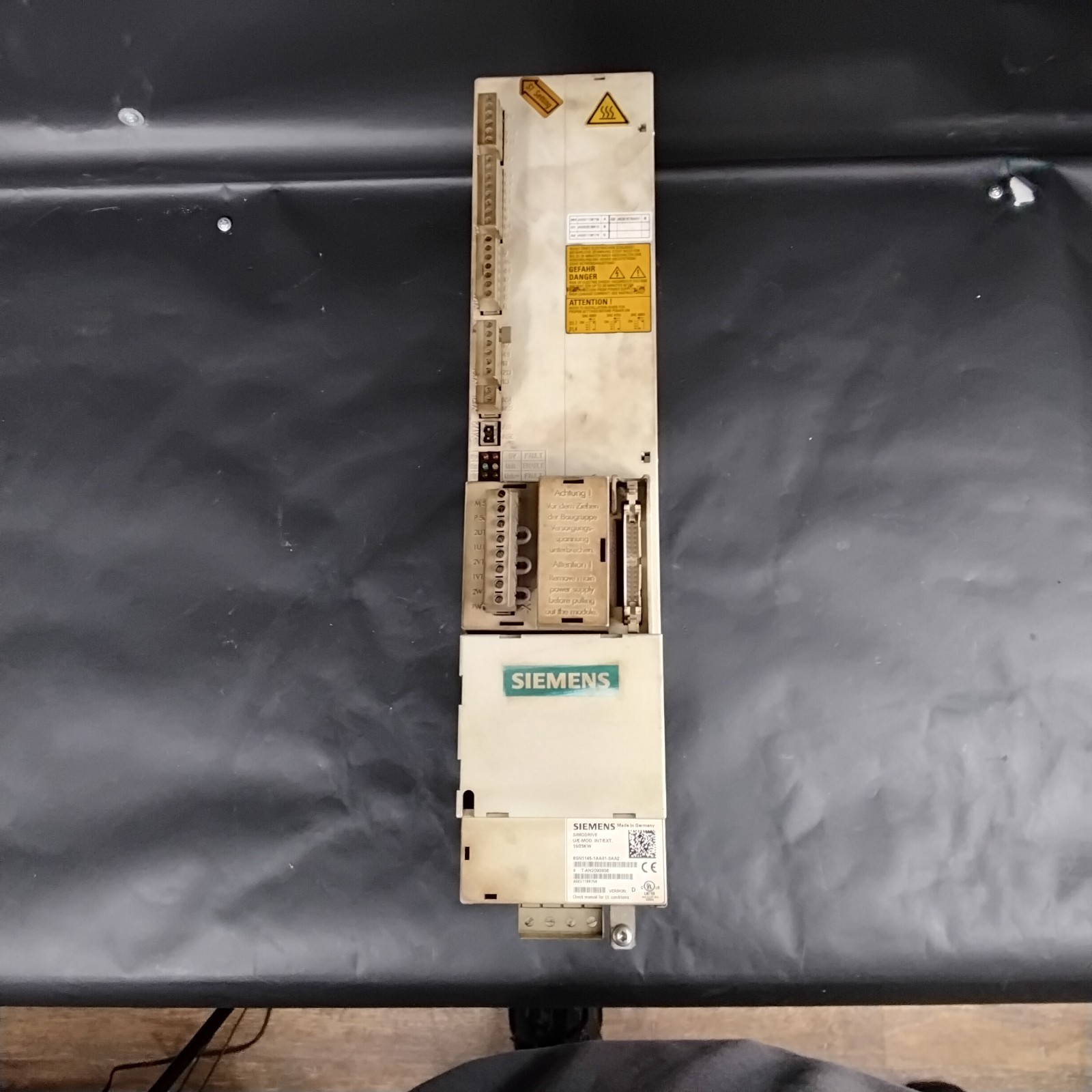 Used SIEMENS 6SN1145-1AA01-0AA2 POWER MODULE ($1,200 OBO)