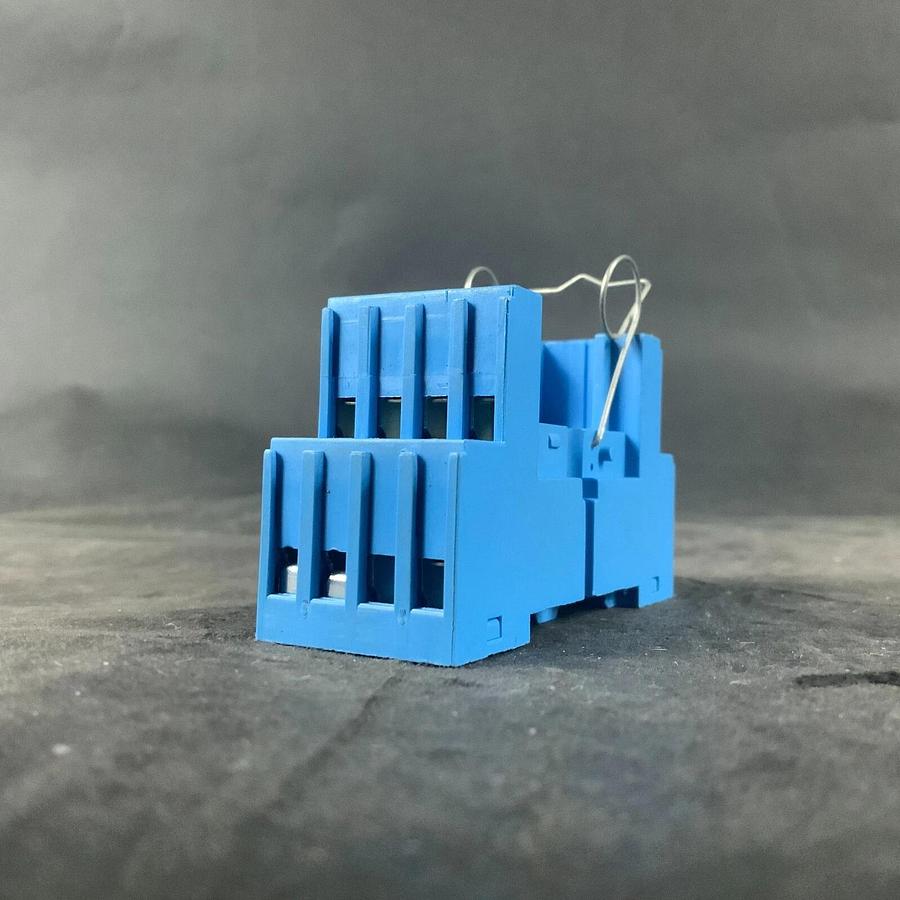 Used FINDER 94.84.1 RELAY SOCKET ($6 OBO)