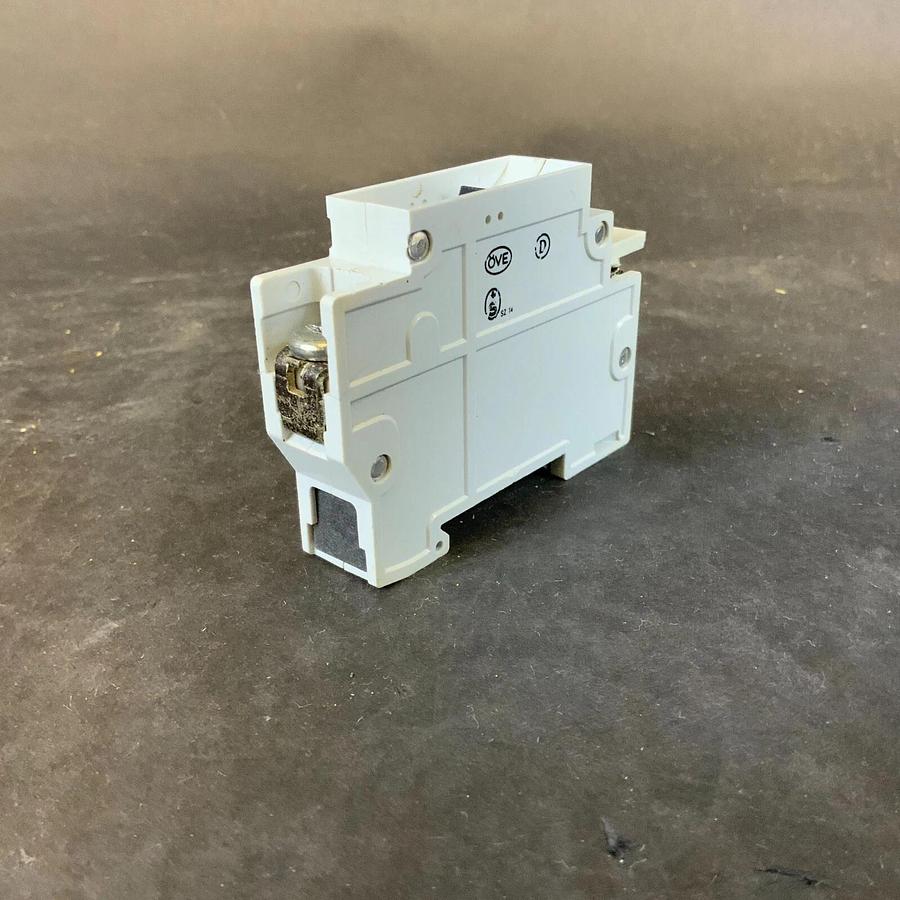 Used SIEMENS 5SN1 G2A CIRCUIT BREAKER ($10 OBO)
