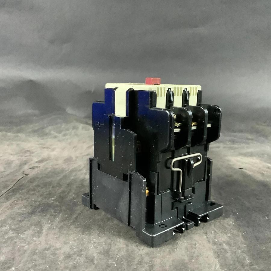 FUJI SC-1N MAGNETIC CONTACTOR ($70 OBO)