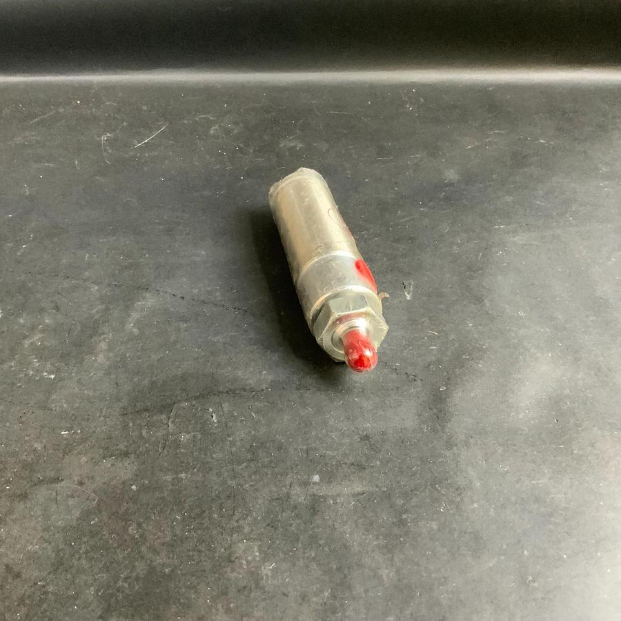 Used BIMBA 091-D PNEUMATIC CYLINDER ($10 OBO)