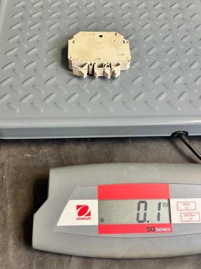 Used SCHNEIDER ELECTRIC GB2-CB07 CIRCUIT BREAKER