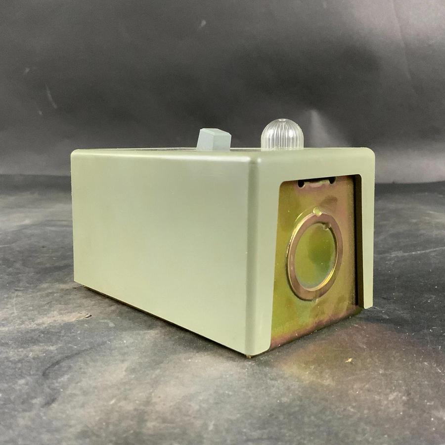 SQUARE D 2510-FG6P MANUAL STARTER ($20 OBO)