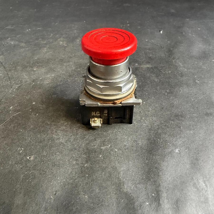 Used CUTLER HAMMER 1250T RED PUSHBUTTON ($20 OBO)
