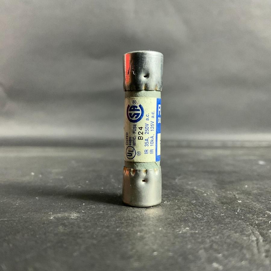 Used BUSSMANN FUSETRON FNA-8/10 FUSE - SET OF 2 ($6 OBO)
