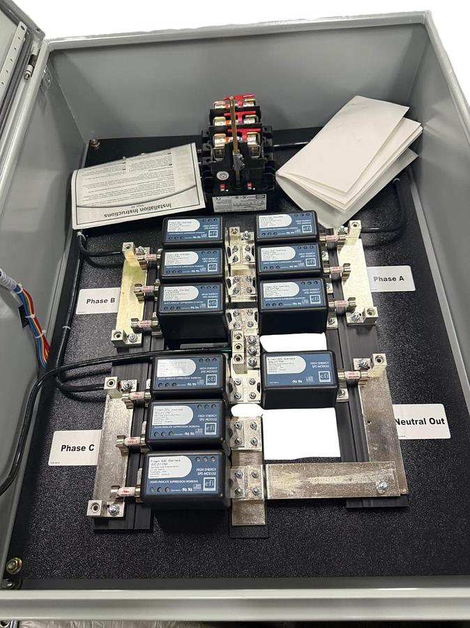 Used TITAN TSE042-3M-CD Transient Voltage Surge Suppressor ($900 OBO)