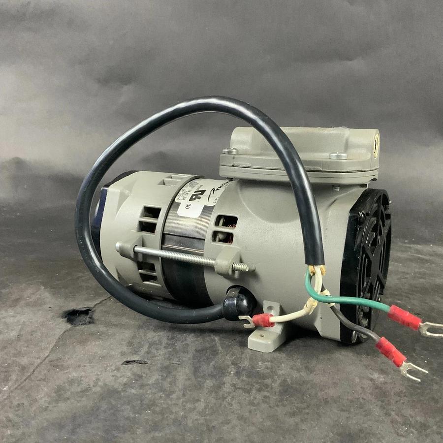 Used THOMAS 107CAB20TFE-119 COMPRESSOR ($145 OBO)