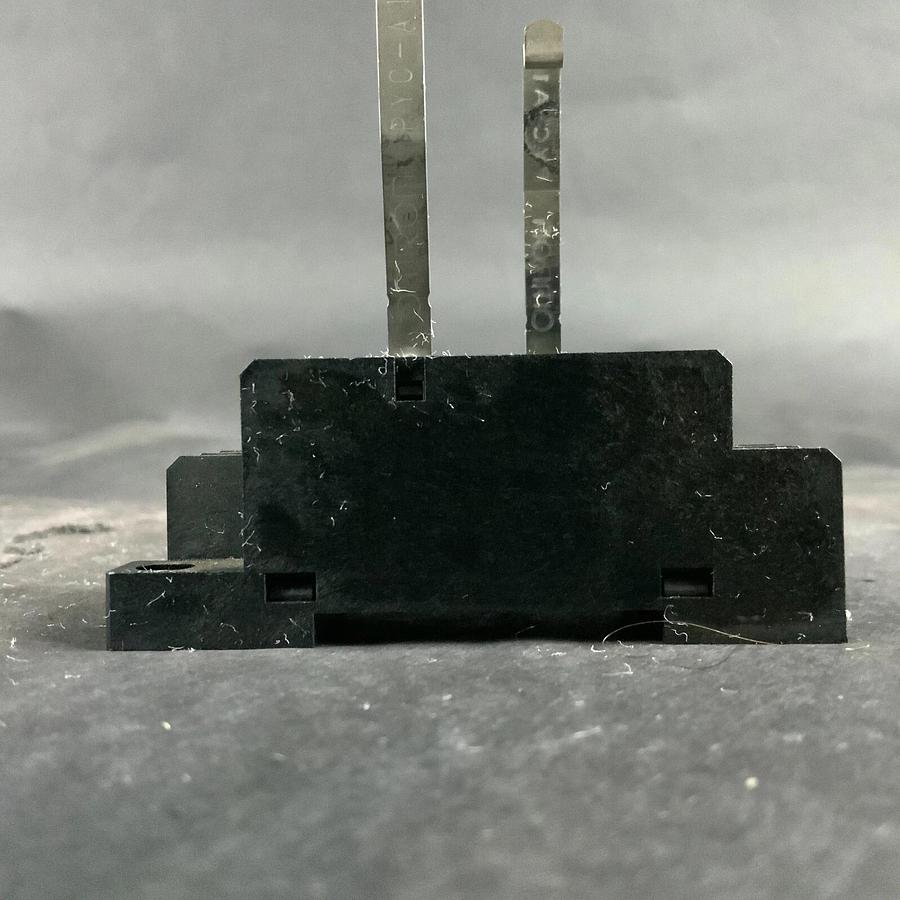 Used OMRON PTF08A RELAY SOCKET ($7 OBO)