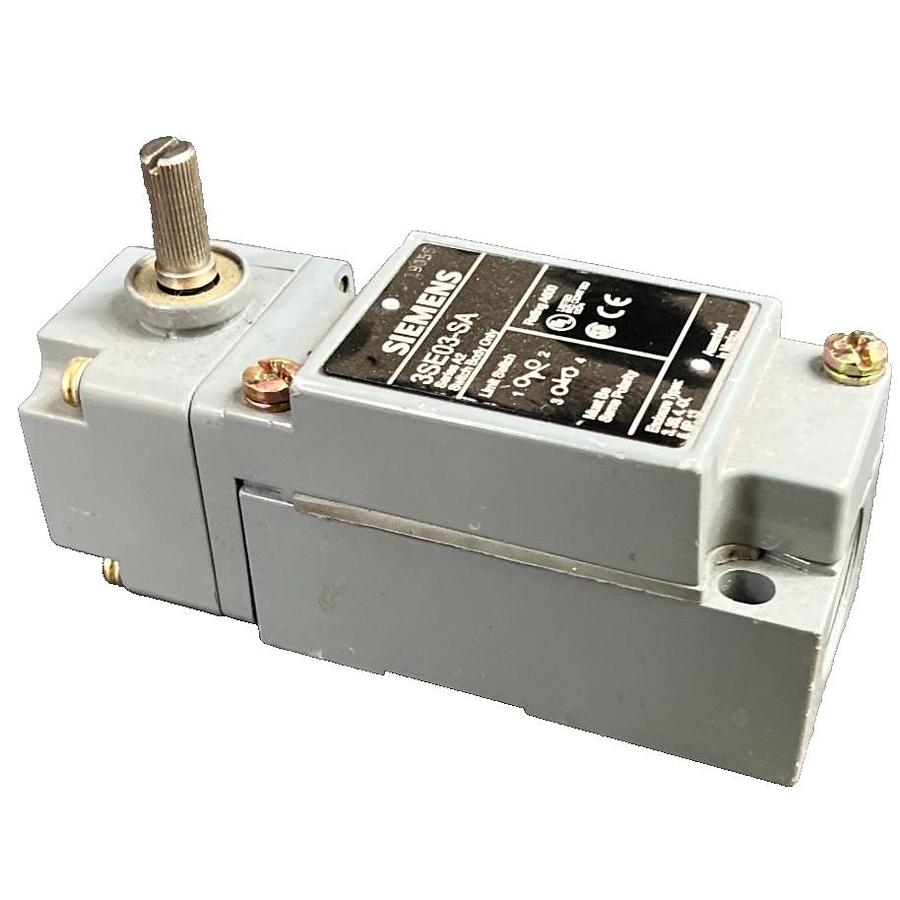 Used SIEMENS 3SE03-SA LIMIT SWITCH BODY ONLY SERIES A2 A600 MACHINE CONTROL