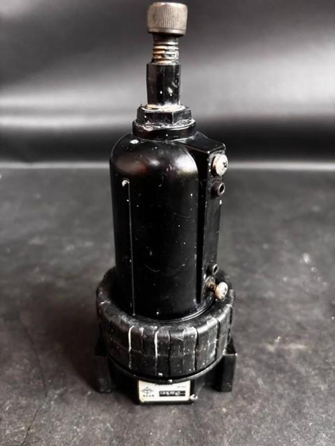 Used PARKER 06F28BC PNEUMATIC AIR FILTER ($70 OBO)