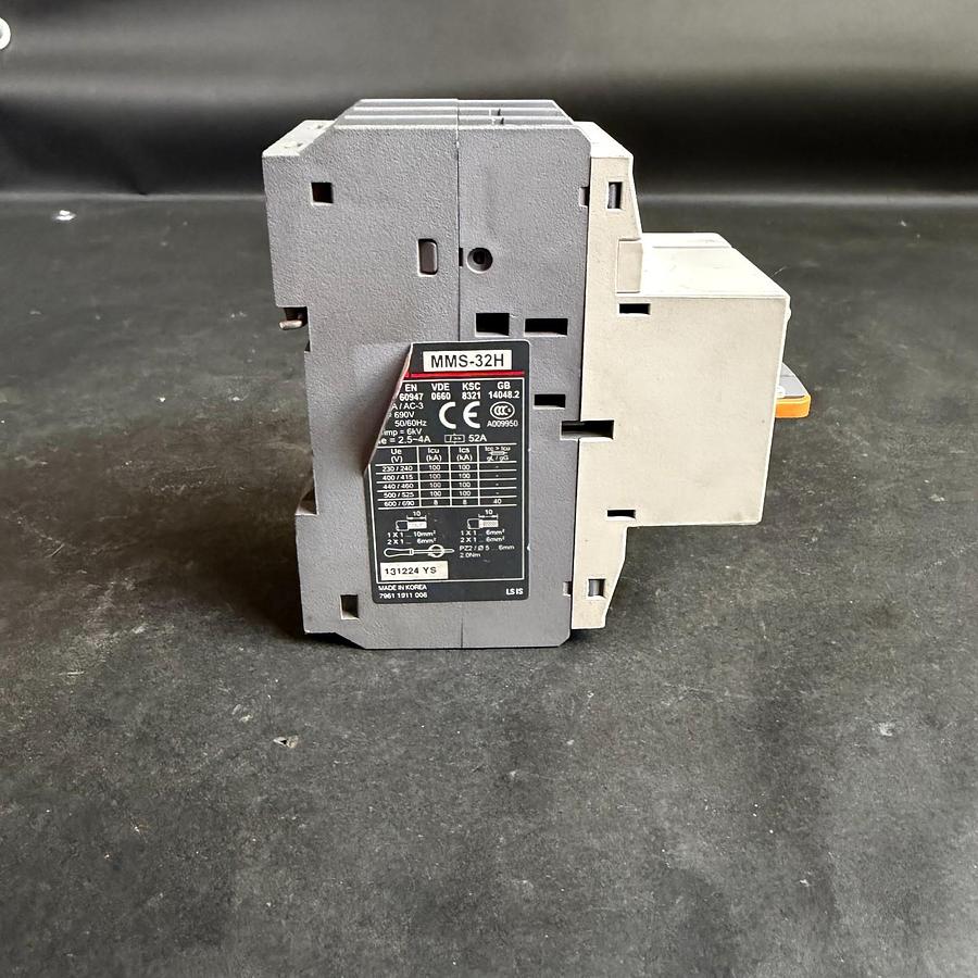 Used LS ELECTRIC MMS-32H MOTOR STARTER ($35 OBO)