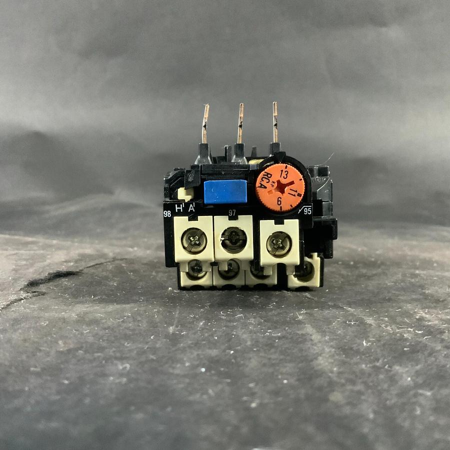 Used MITSUBISHI TH-N12KP THERMAL OVERLOAD RELAY ($30 OBO)