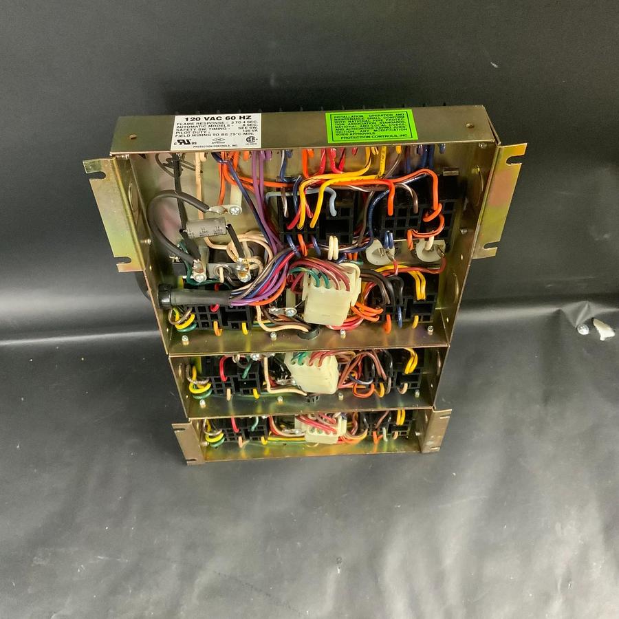 Used PROTECTION CONTROLS 6642VL COMBUSTION SAFEGUARD FLAME MONITOR ($200 OBO)
