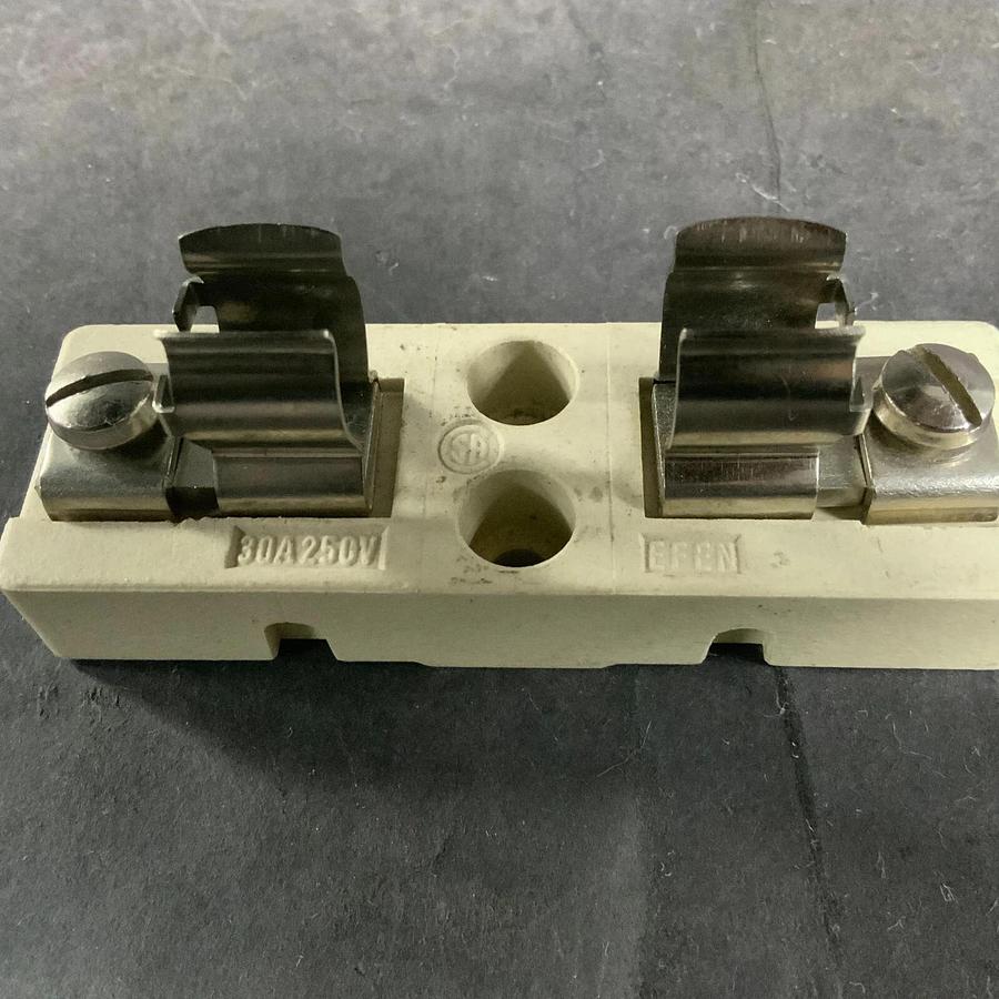Used EFEN FUSE HOLDER 30A250V ($8 OBO)